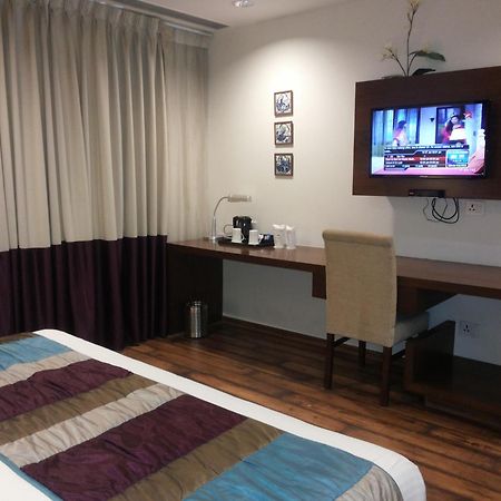 La Sagrita Hotell New Delhi Rum bild