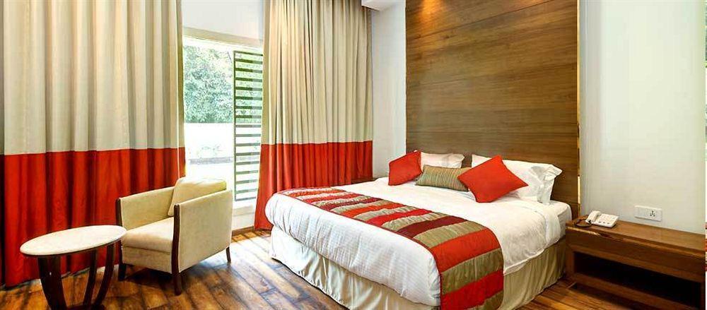 La Sagrita Hotell New Delhi Exteriör bild