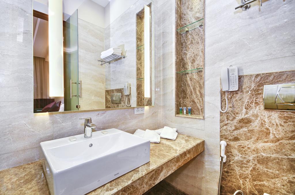 La Sagrita Hotell New Delhi Exteriör bild