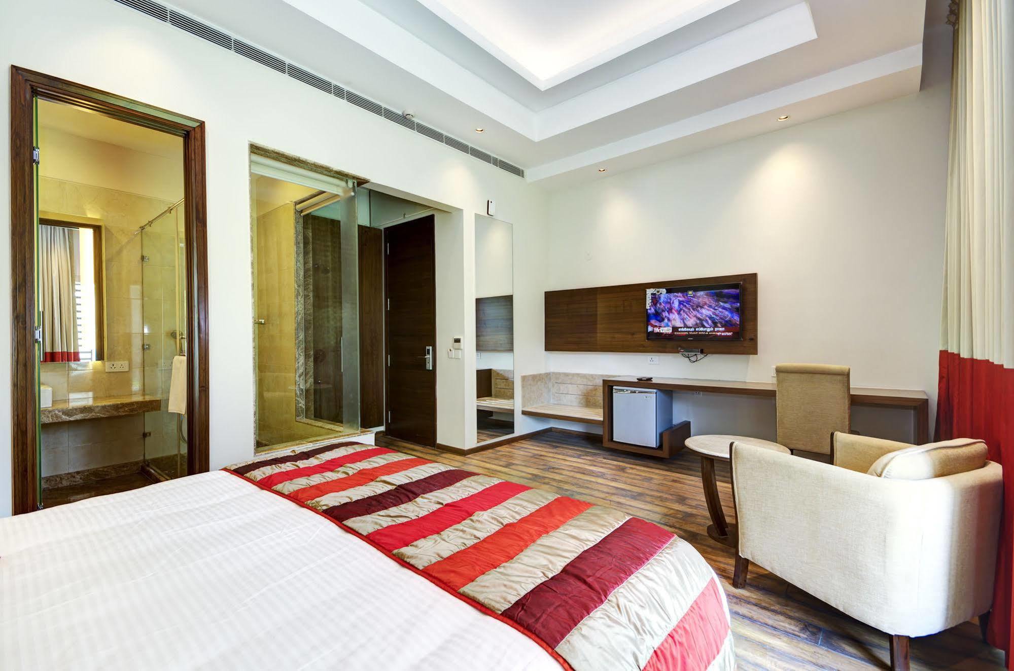 La Sagrita Hotell New Delhi Exteriör bild